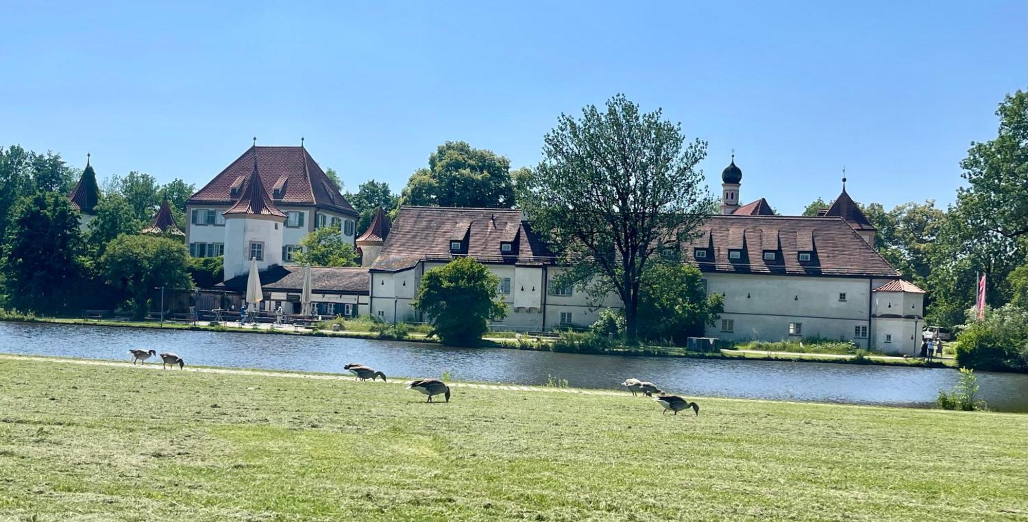 מינכן Erdgeschosswohnung Neben Schloss Blutenburg Mit Privatem Garten מראה חיצוני תמונה
